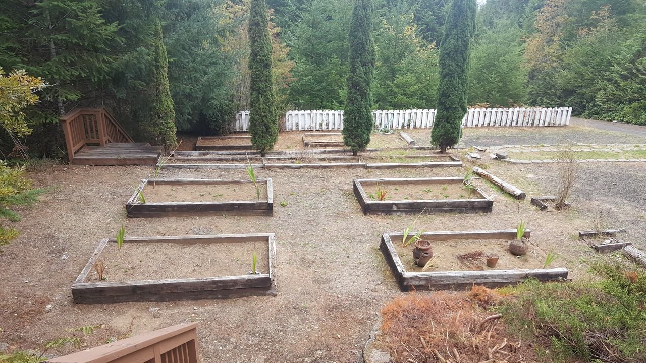 633 Hoodcastle Dr - Photo 2 of 22