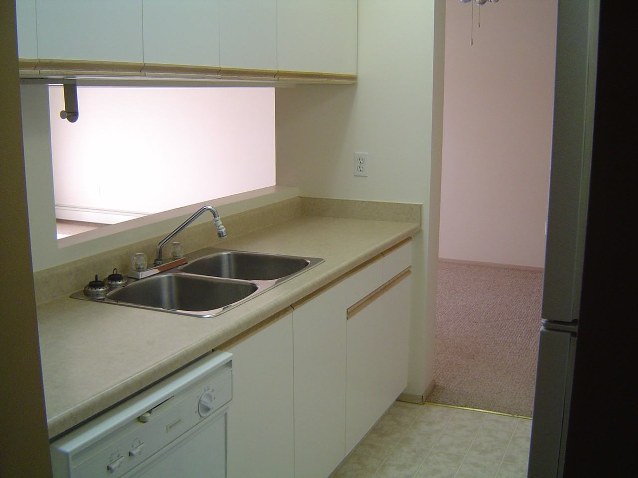 245 Red Deer Dr SW - Photo 3 of 6