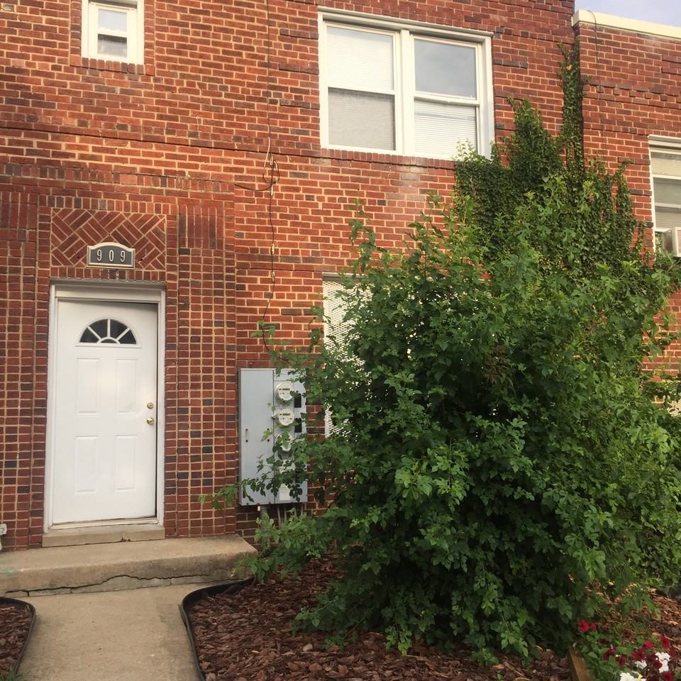 909 19th Street Northeast 2, Washington, DC 20002 1 Bedroom