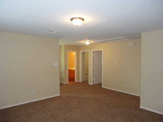 3907 Bonnie Ln - Photo 2 of 12