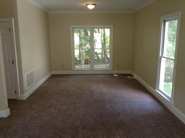 6733 Kirkstall Ct - Photo 3 of 11