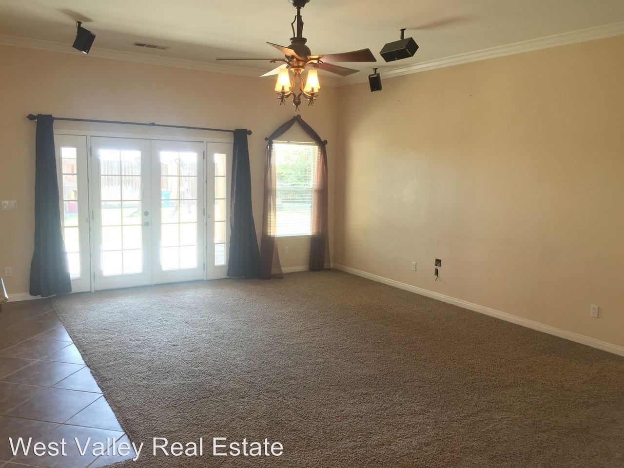 10675 Odyssy Way - Photo 3 of 25