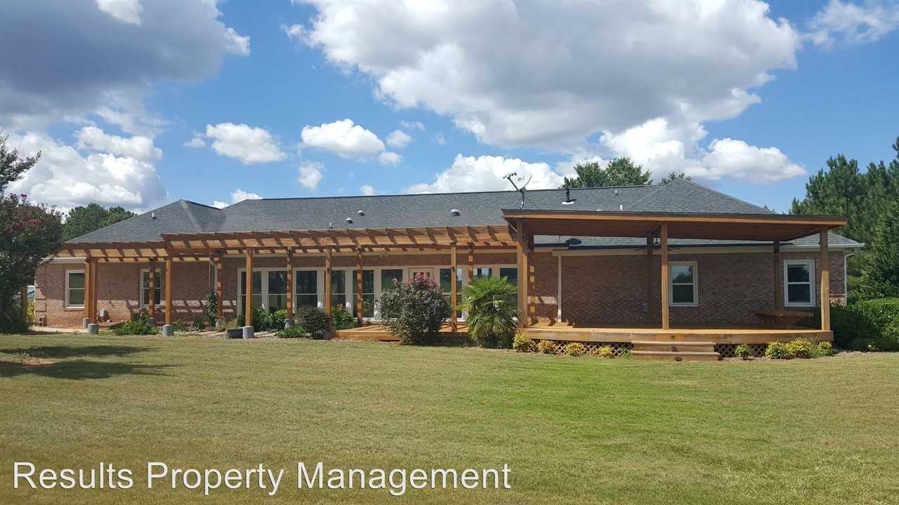 103 Prestwick Dr - Photo 3 of 13