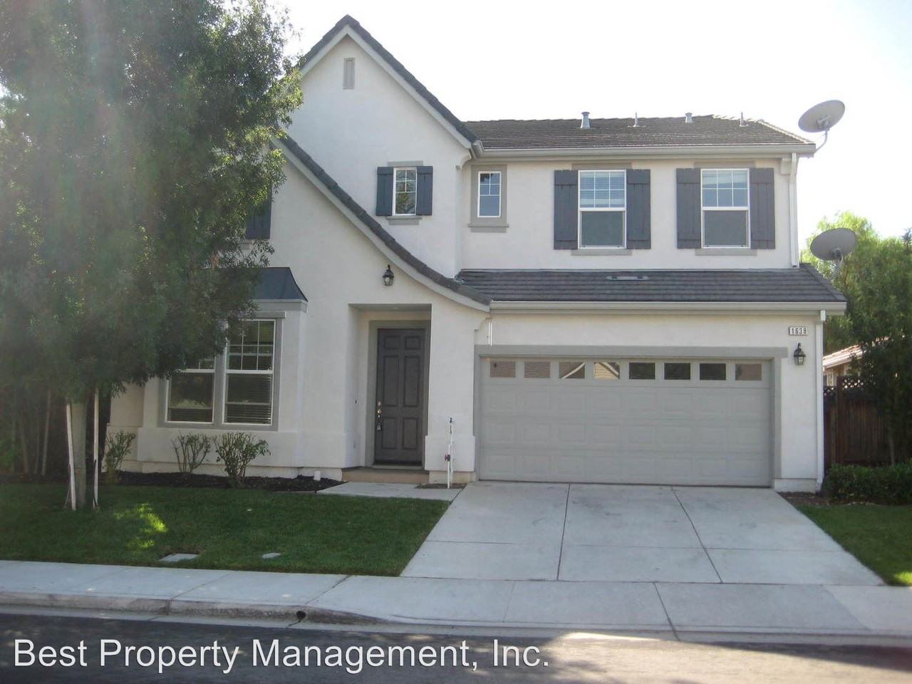 1638 Marina Way - Photo 2 of 15