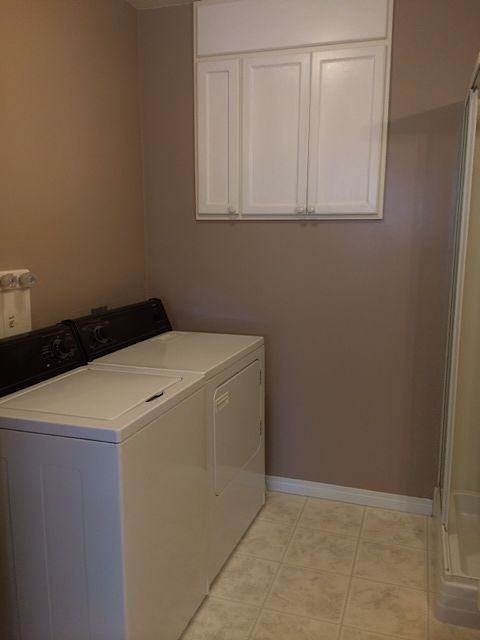 2305 39 Avenue Northwest - Photo 3 of 8