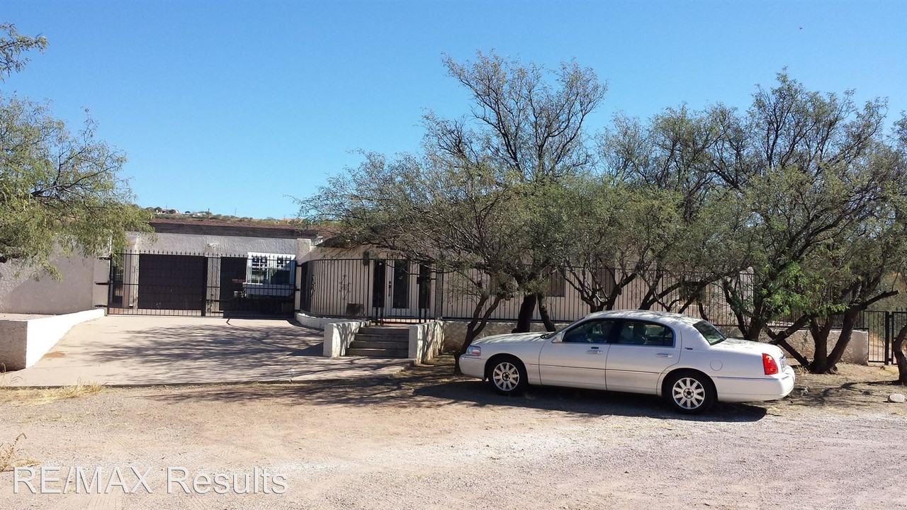 269 Manzana Ct - Photo 2 of 27