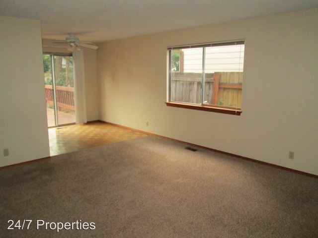 16128 SW 93rd Ave - Photo 3 of 14