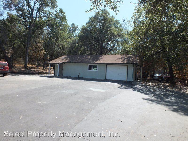 3061 Ponderosa Rd - Photo 2 of 9