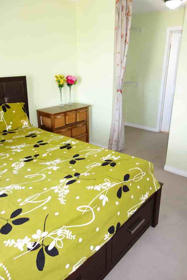 14708 50 Street Northwest #401 - Photo 2 of 7