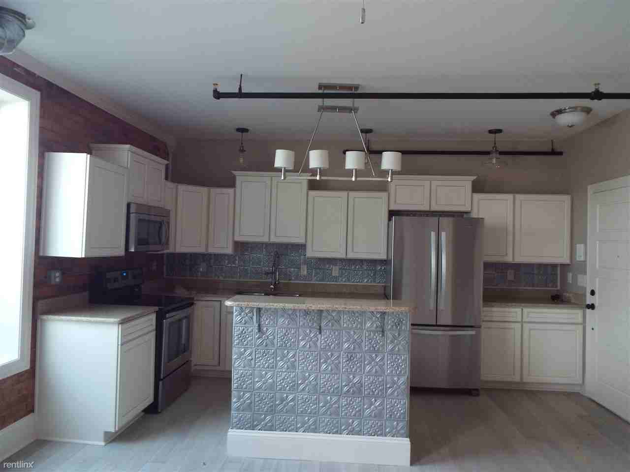 Citadel Lofts - Photo 2 of 7