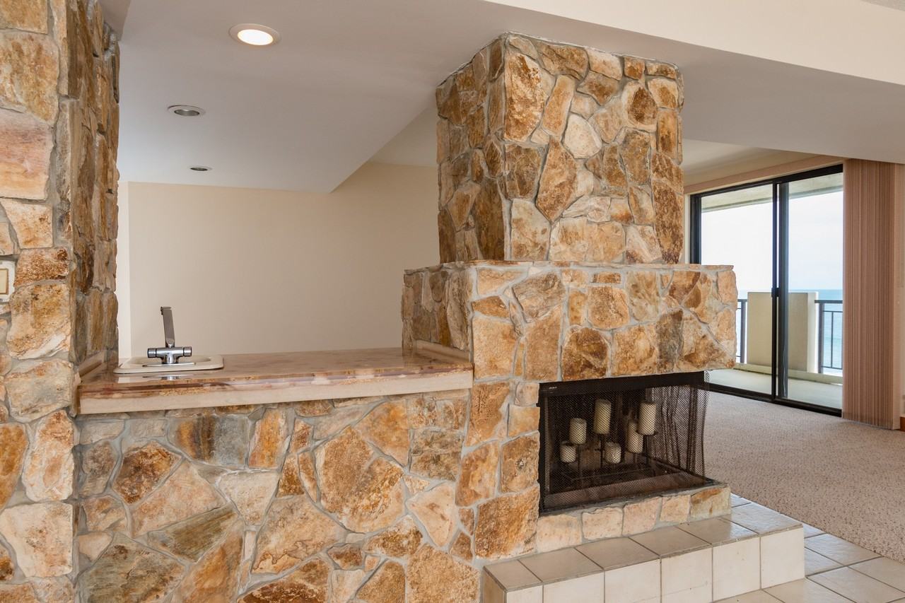 7415 Aquarina Beach Dr - Photo 3 of 20