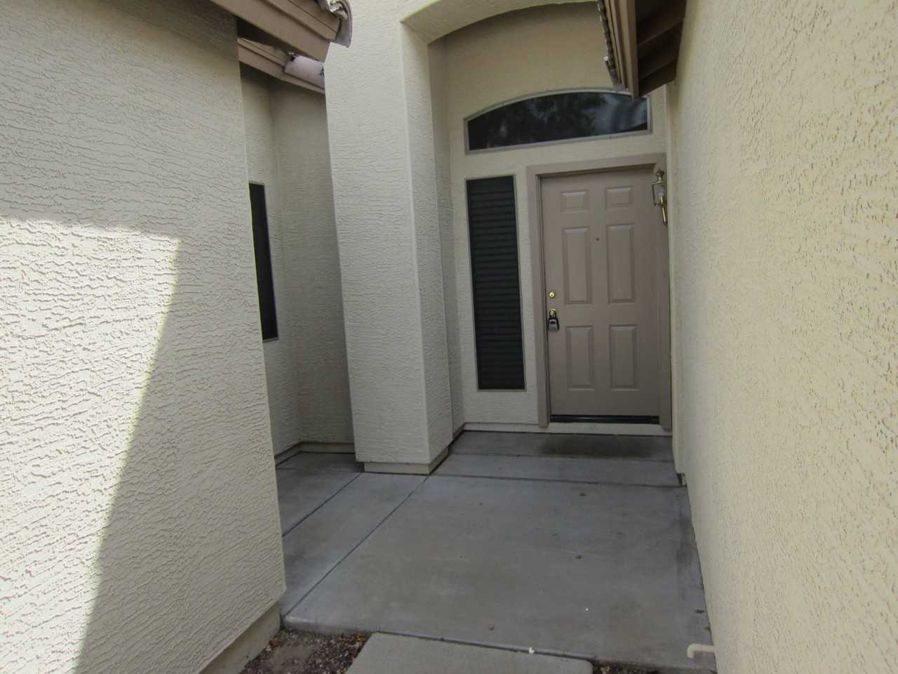 5161 W Vista Ave - Photo 2 of 10