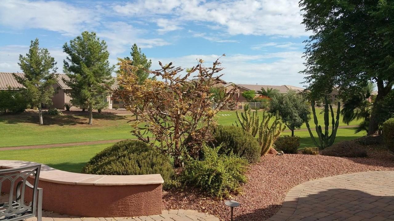 42724 W Kingfisher Ln - Photo 2 of 4