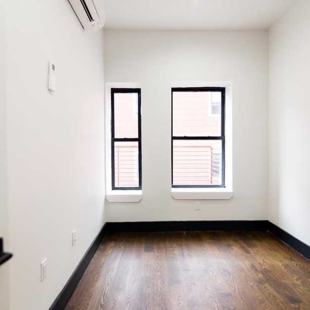 205 Johnson Avenue #4N