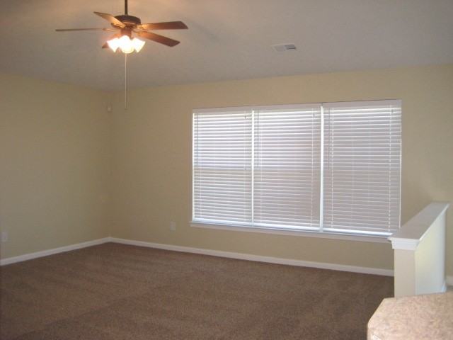 2336 Hockett Dr - Photo 2 of 11