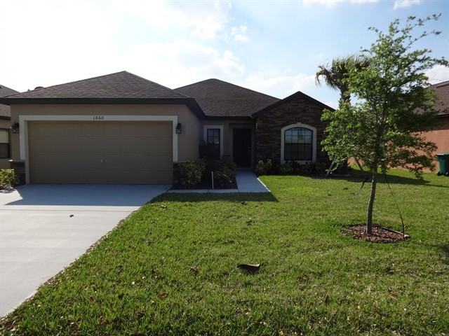 1060 Cayman Dr - Photo 2 of 21