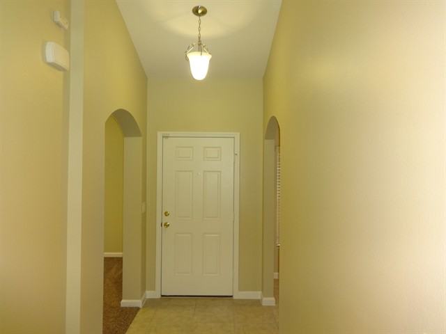 1060 Cayman Dr - Photo 3 of 21