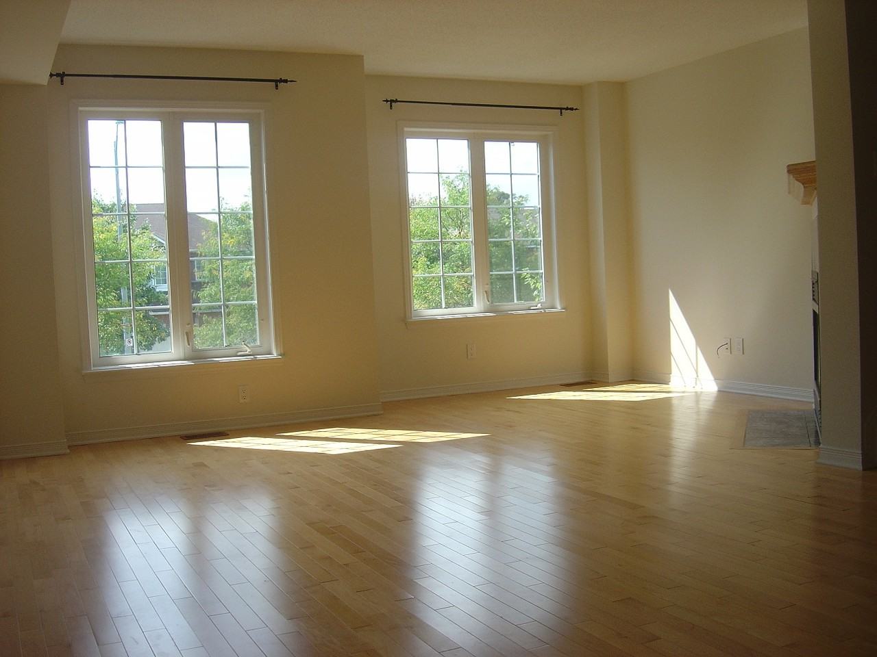 90 edenvale dr #203 - Photo 2 of 8