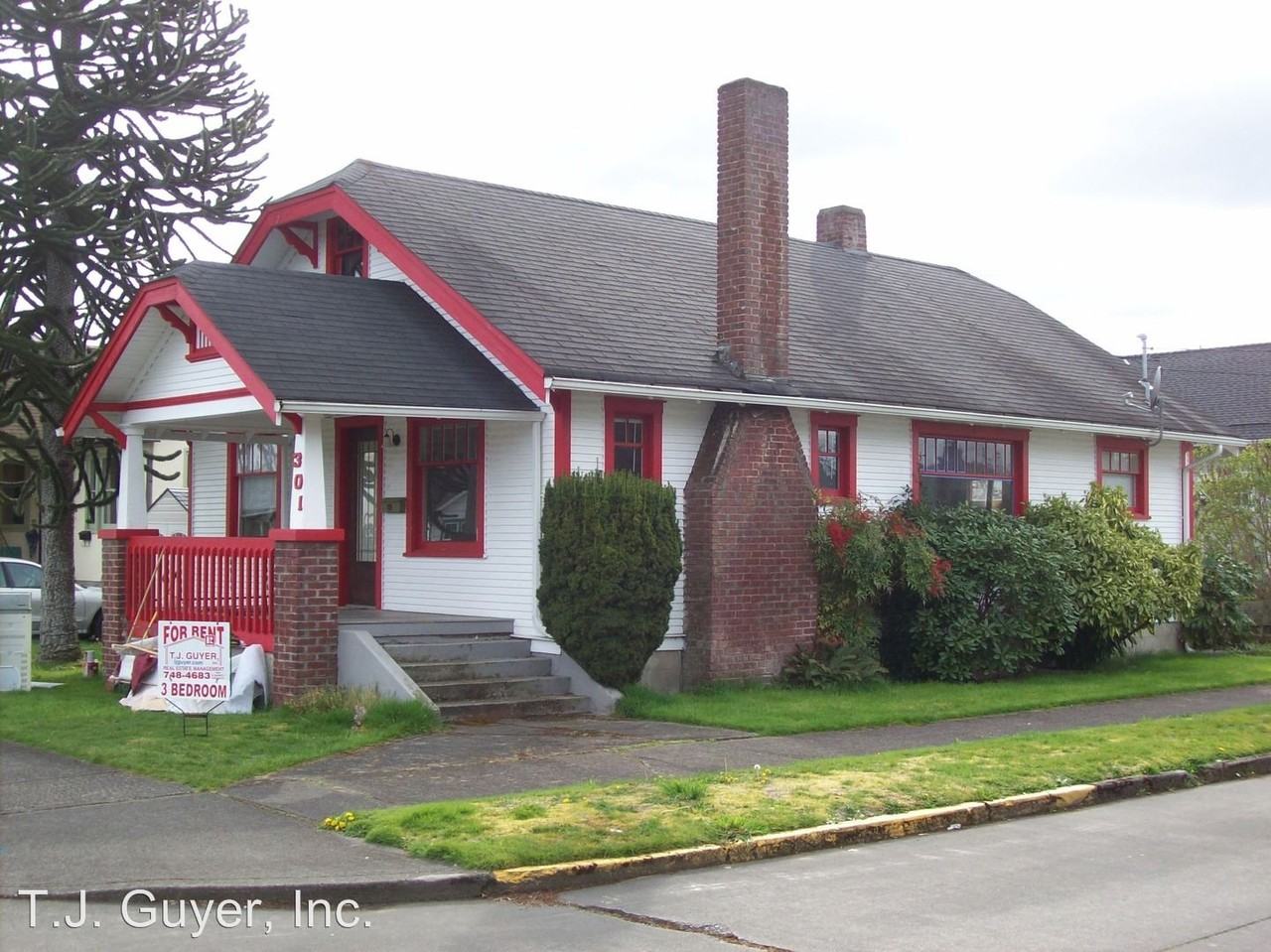 301 S Silver St - Photo 2 of 12