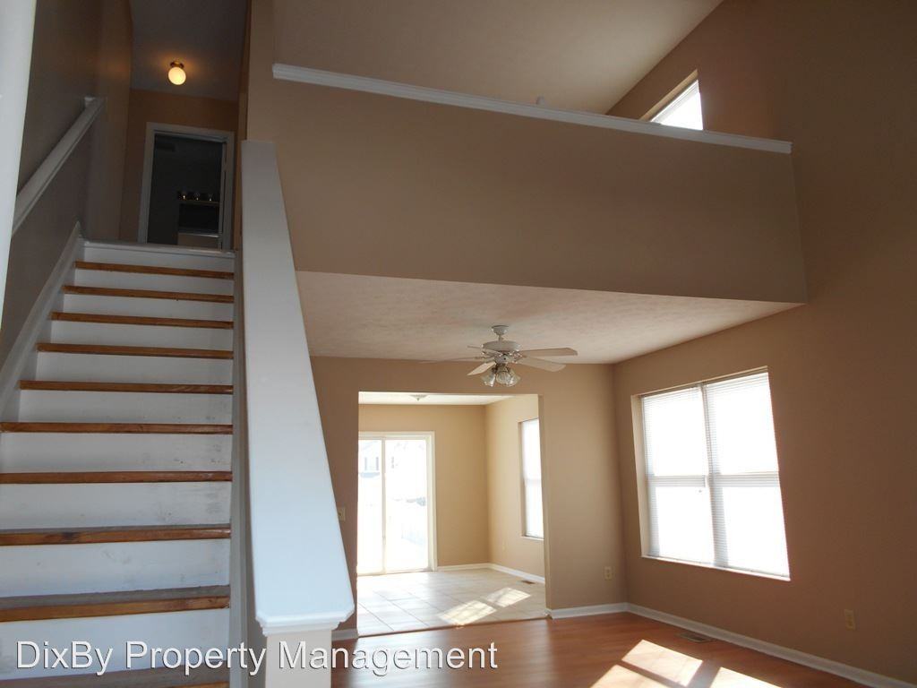 212 Shawnee Ct - Photo 3 of 25