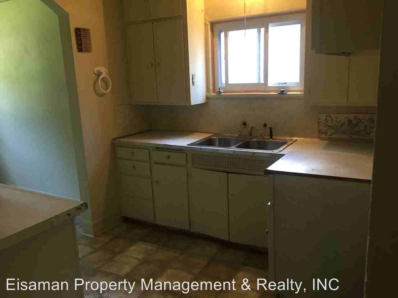 4023 Webster St - Photo 3 of 18