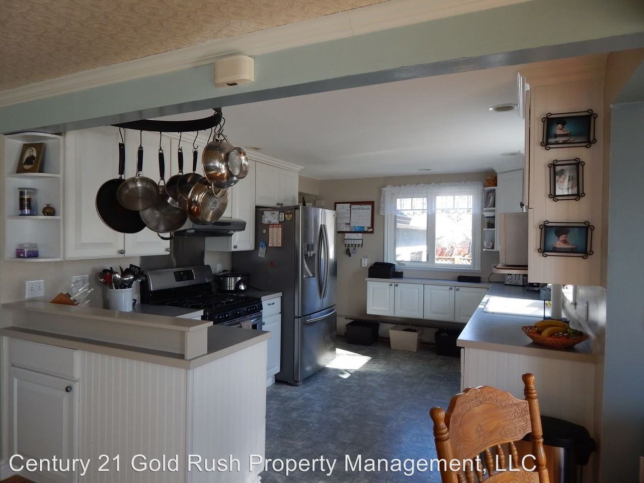 1224 10th Ave - Photo 2 of 14