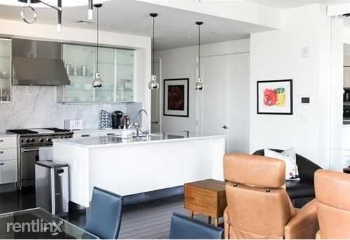 200 Congress Ave #23D - Photo 2 of 24