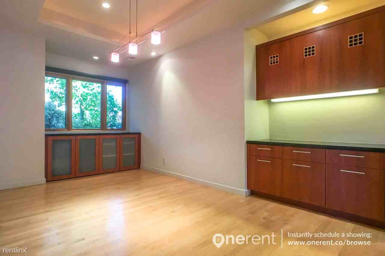 1045 Rosemont Ct - Photo 3 of 20