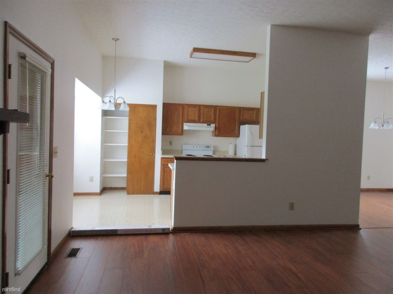 5759 Scotia Ct - Photo 2 of 12