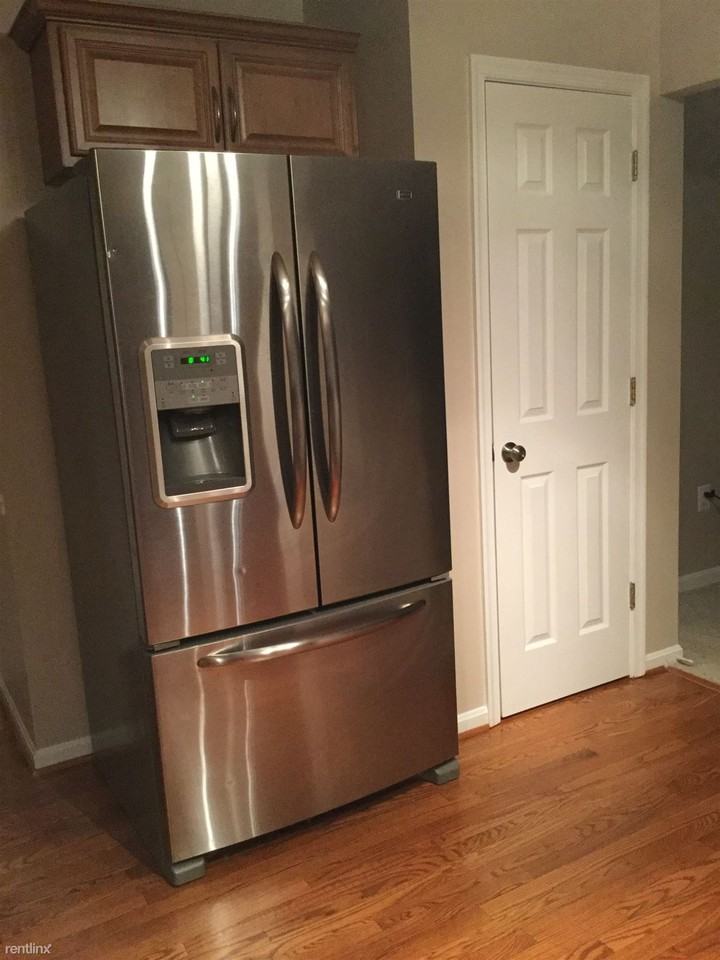 9239 Stephanie St - Photo 2 of 16