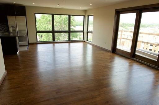 5017 Grand Boulevard #2 - Photo 3 of 11