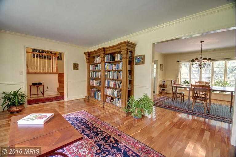 7726 Water View Ln - Photo 3 of 26