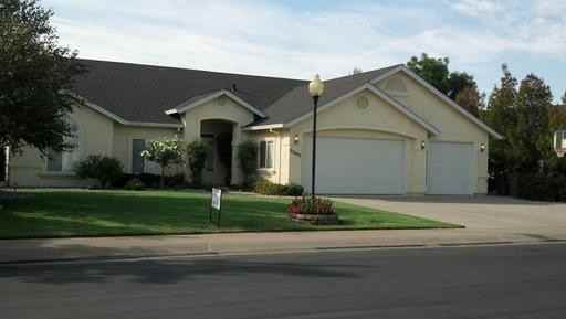 22463 Golftime Dr - Photo 2 of 8