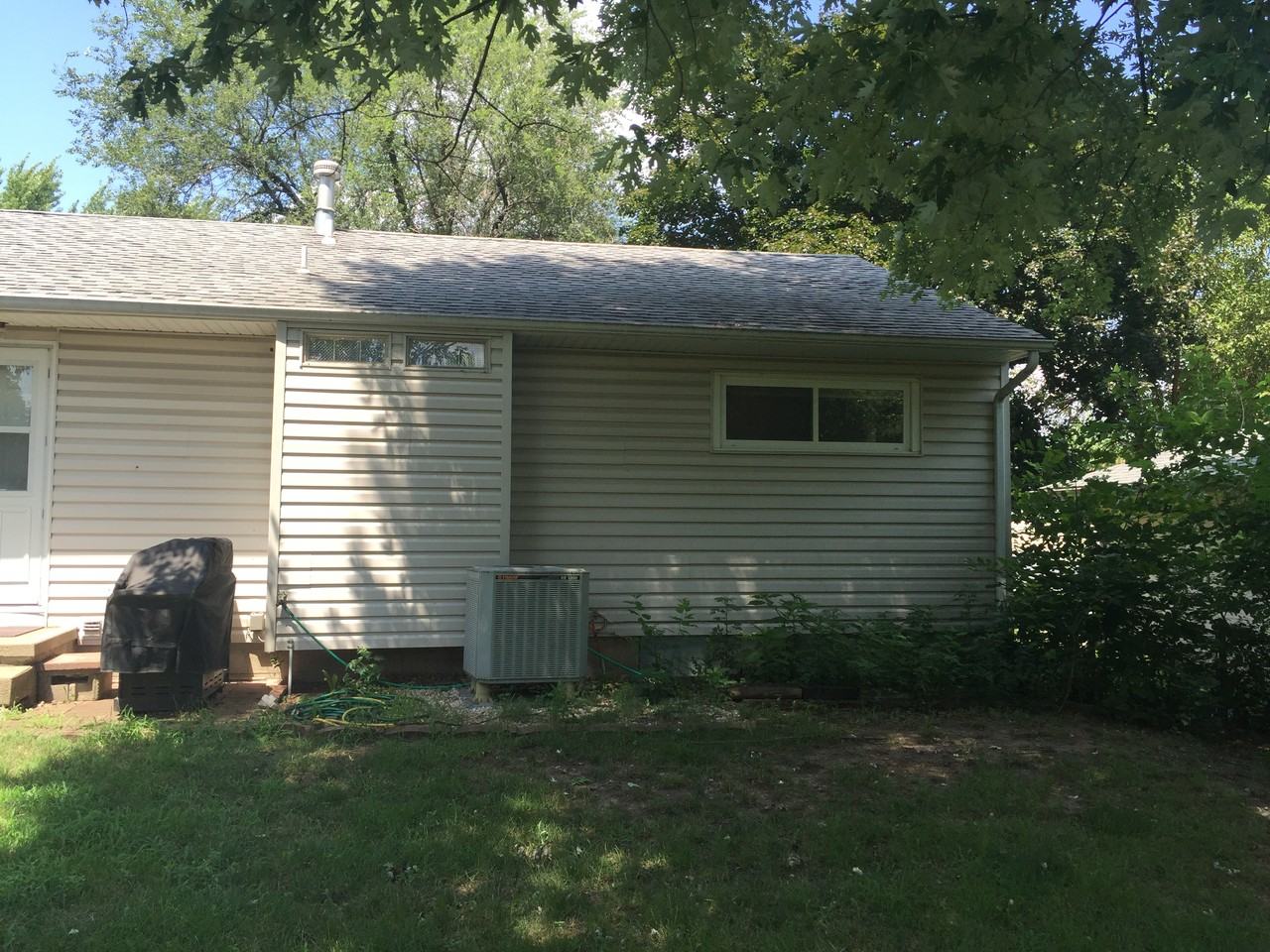 7003 E 113th St - Photo 3 of 10