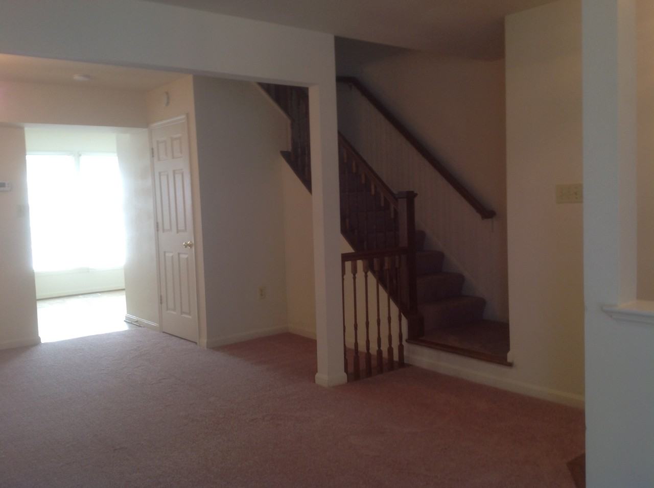 2424 Prentice Ct - Photo 3 of 33