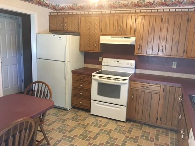 1311 Springville Rd - Photo 2 of 7