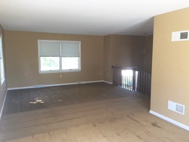 1311 Springville Rd - Photo 3 of 7