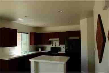 1331 Plaza Way - Photo 3 of 4