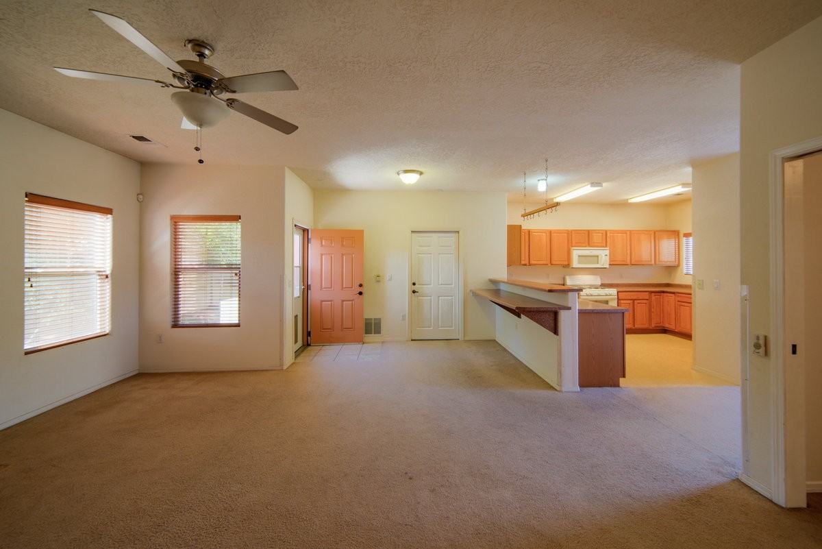 13632 Mountain W Ct SE - Photo 3 of 41