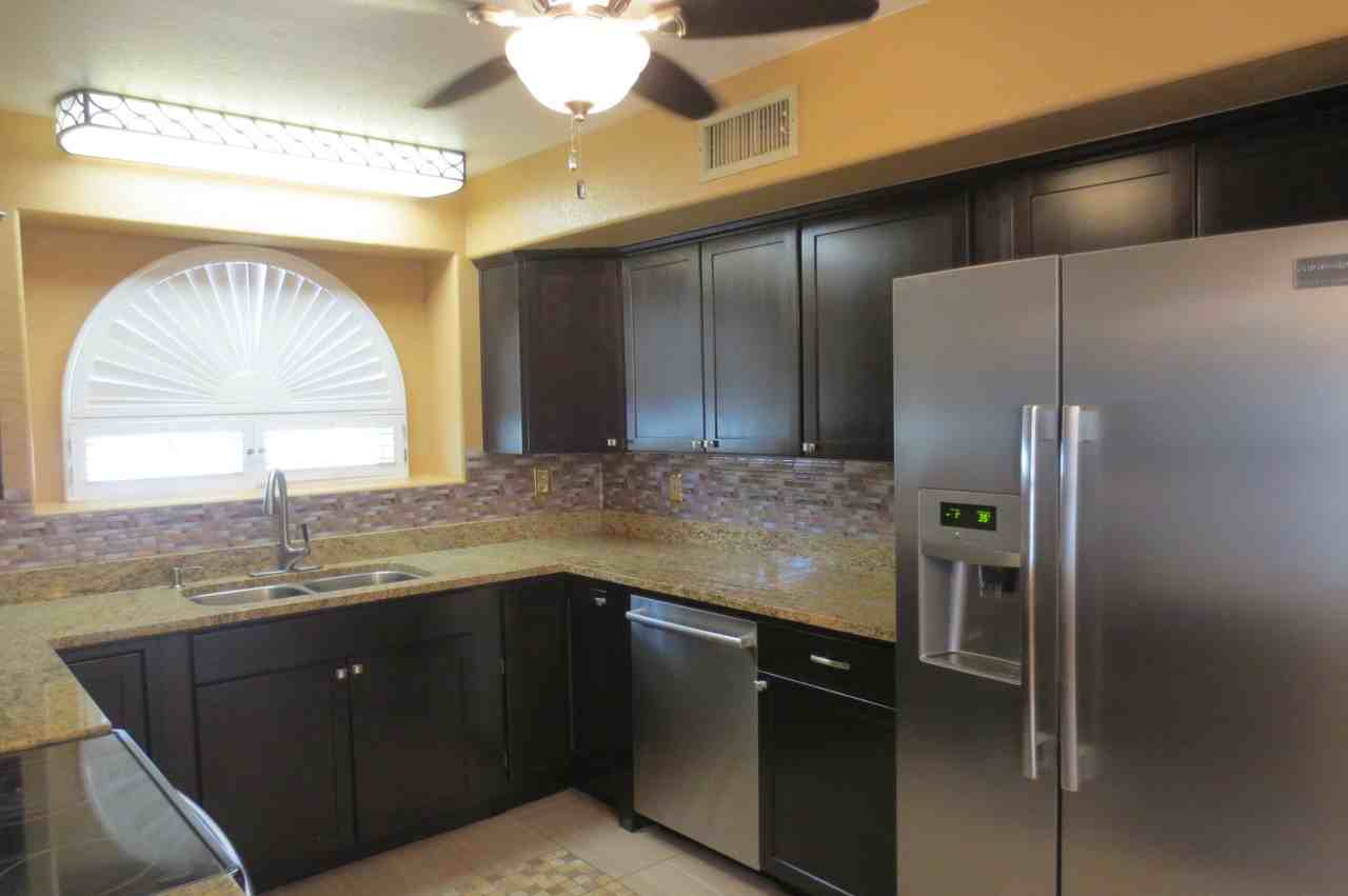 3461 W Golden Ln - Photo 2 of 47