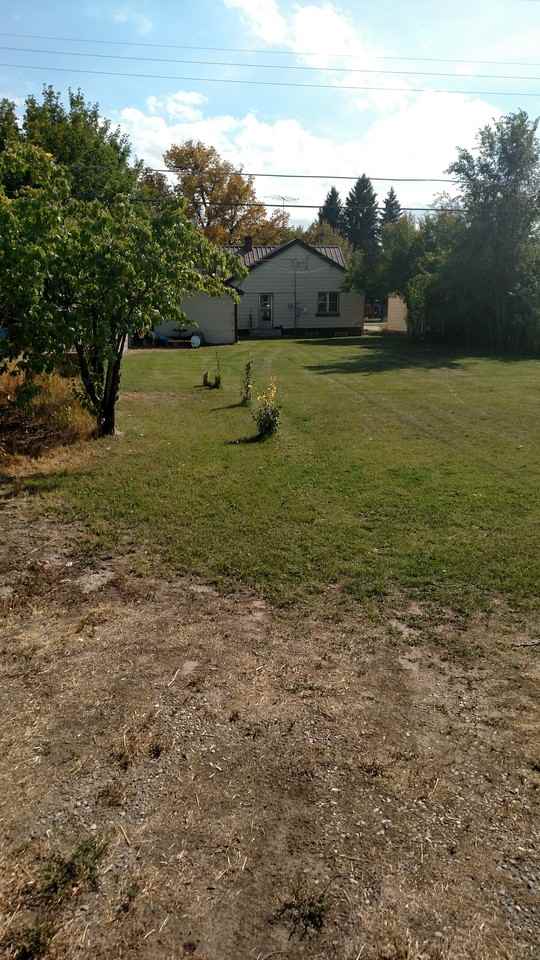 341 E 2nd N - Photo 2 of 3