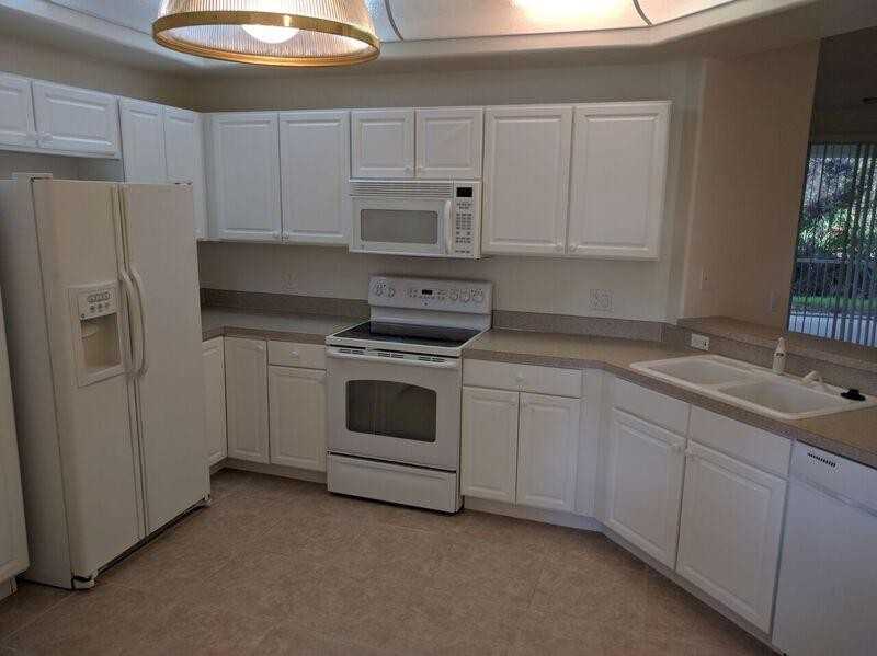 9667 Hemingway Ln #3106 - Photo 3 of 18