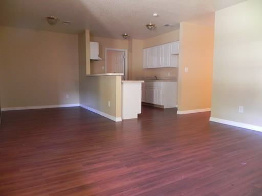 3609 E Comanche Ave - Photo 2 of 13