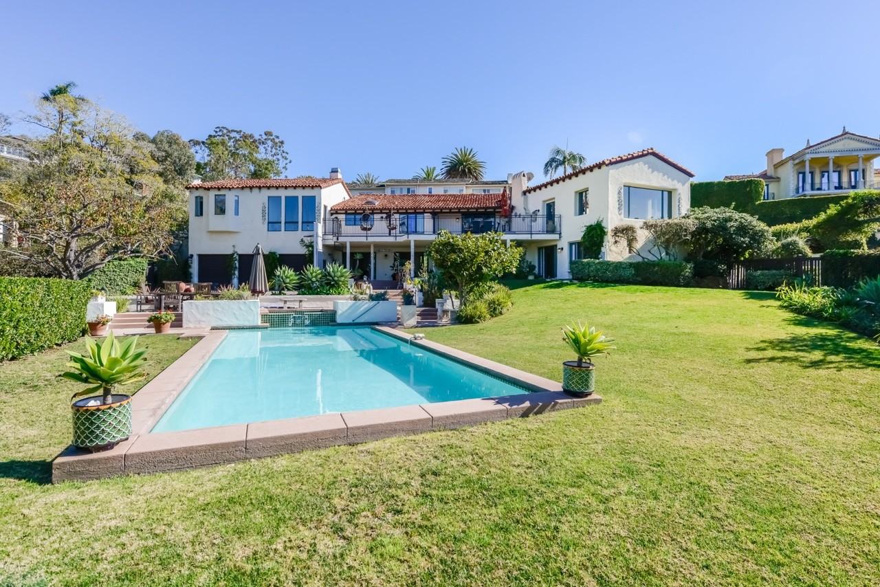 7295 Country Club Dr - Photo 2 of 25