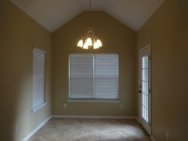 5138 Saddle Cir - Photo 3 of 11