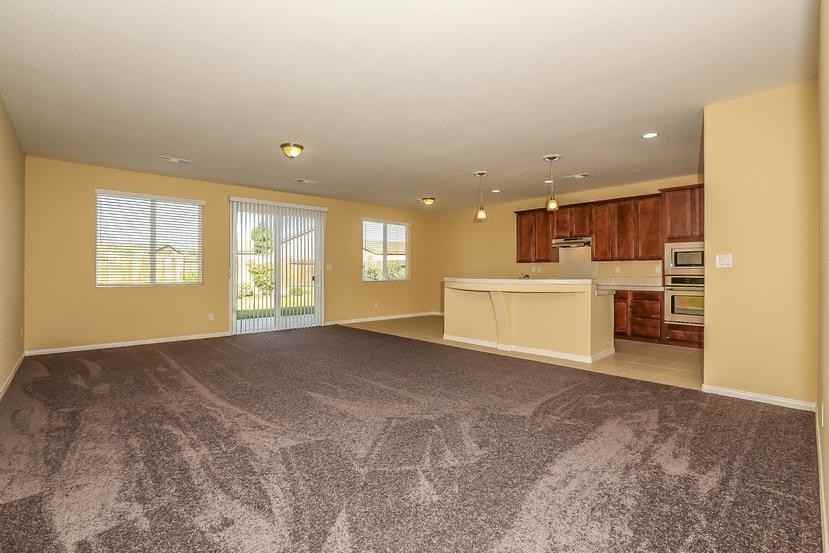 5226 Sweet Sunblaze Ave - Photo 3 of 15