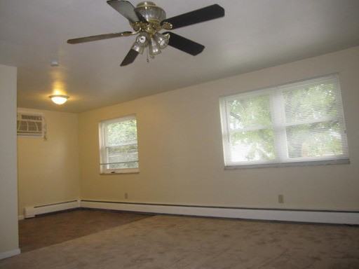 2522 Columbia Ave #6 - Photo 3 of 5