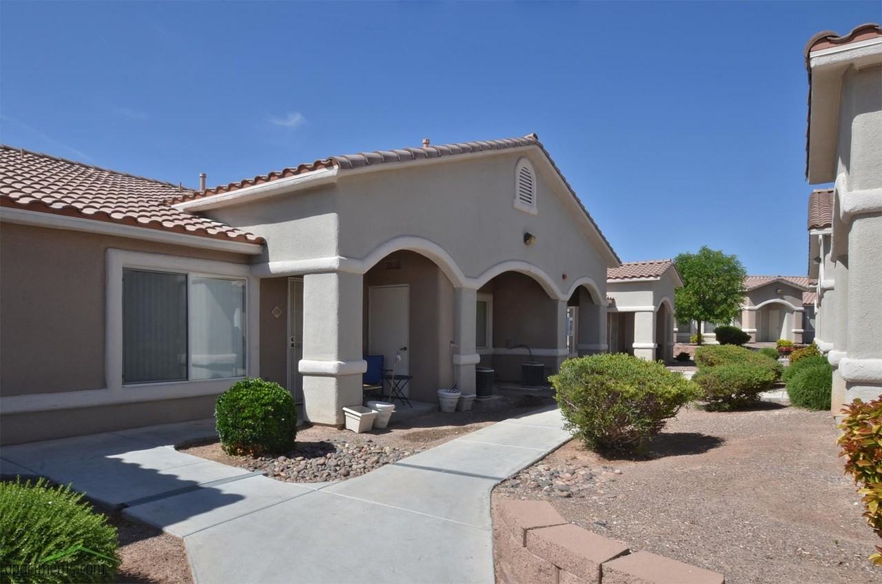 Whispering Palms - Photo 2 of 22