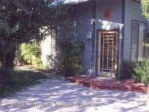 5550 N Kramer Dr - Photo 2 of 10