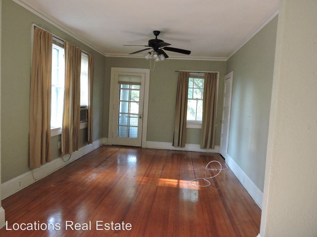 2025 Kleinert Ave - Photo 2 of 6